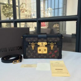 Replica Louis Vuitton Petite Malle