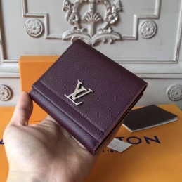 Replica Louis Vuitton Wallet