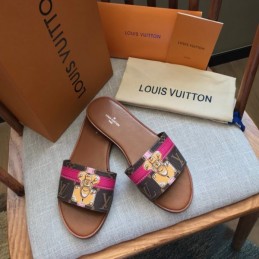 Replica Louis Vuitton Lock It Flat Mule Sandal