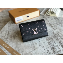 Replica Louis Vuitton Capucines Compact Wallet