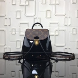 Replica Louis Vuitton Hot Springs Backpack