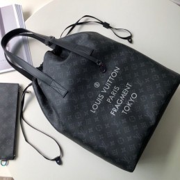 Replica Louis Vuitton Cabas Light Bag